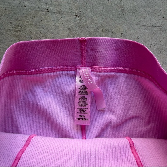 Skims Pink Ribbed Boxer Shorts - Picture 5 of 6